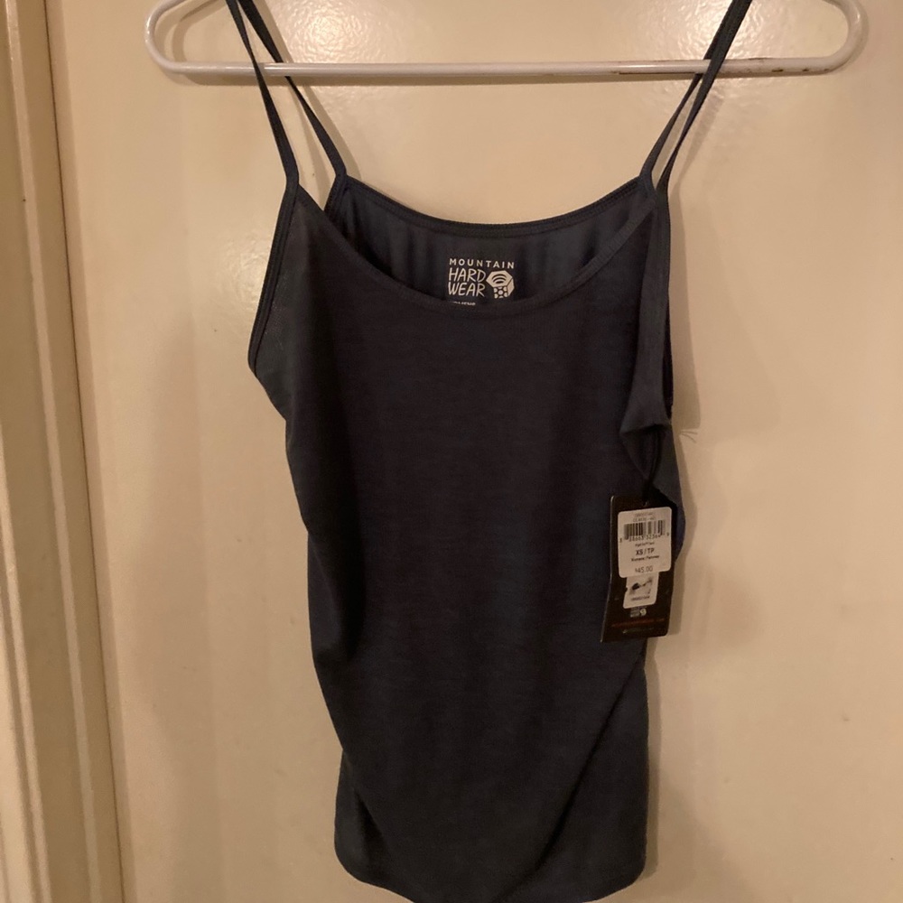 Mountin hardware tank top